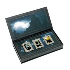 希少品 バイオハザード ヴィレッジ ミニチュアセット＆アートブック
