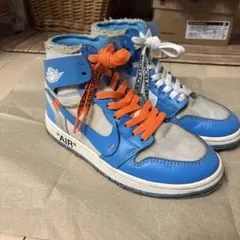 Off-White NIKE AIR JORDAN 1 UNC 23.5
