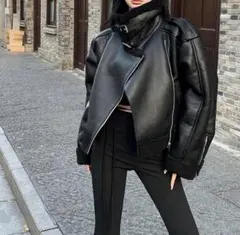 ブラックレザーシングルライダースジャケット