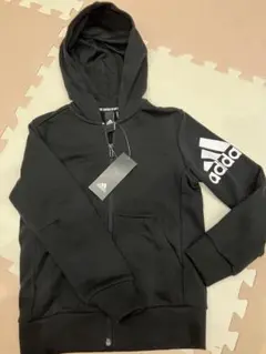 adidas ジップパーカー　新品未使用品