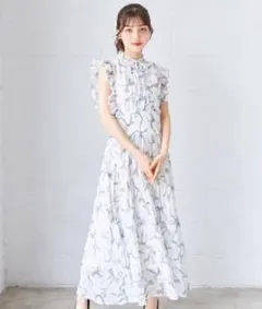 リボン＆フリル付きウエストシャーリングリボンプリントプリーツワンピース