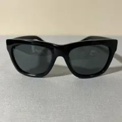 ksubi スビ サングラス ara 黒縁 2ドットロゴ ハンドメイドのサムネイル