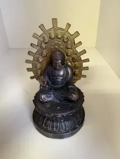 仏像 坐像 蓮華座 光背付き