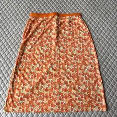 オレンジ系花柄膝丈タイトスカートのサムネイル