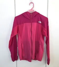 THE NORTH FACE フード付きマウンテンパーカー 핑크