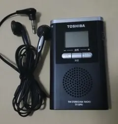 東芝　TY-SPR1　 AM FM ポケットラジオ　電池付