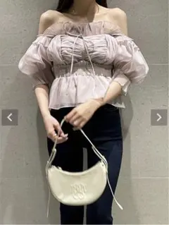 SNIDEL スナイデル　ギャザーフリル　オフショル　ブラウス 完売品