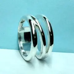 2025年最新】ティファニーツイストリングの人気アイテム - メルカリ