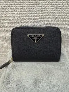 PRADA 小財布