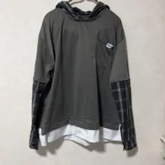 フード付き　ロングTシャツ　L