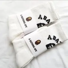 新品未使用　A BATHING APE 　エイプ　靴下 ソックス　白2足
