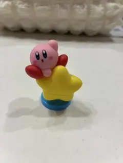 カービィ フィギュア 星型台座付き