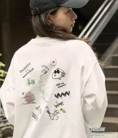 新品未使用 PEANUTS スヌーピー 長袖Tシャツ ロンT オートミール Mのサムネイル
