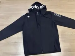 MOVESPORT DESCENTE ブラック ジャージ　上