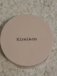 Kirei&co. ルースパウダーのサムネイル