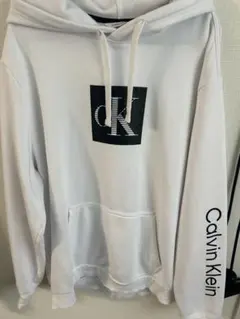 J*X様 Calvin Klein ロゴプリント パーカー ホワイト XLのサムネイル