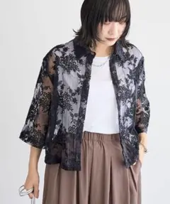 花柄レースブラウス ブラック 半袖のサムネイル