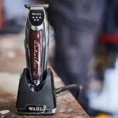 WAHL Cordless Detailer Li シルバーコードレスバリカン - メルカリ