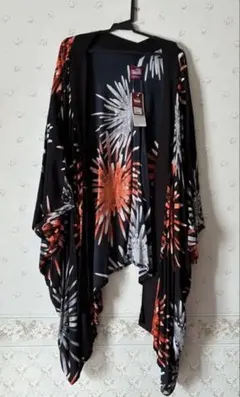 【antiqua】Tree Cafe 花火柄　羽織り