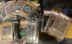 遊戯王OCG 初期　2期　レリーフなど100枚以上まとめ売りのサムネイル