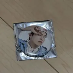 U 缶バッジ