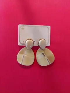 アンティーク☆ドロップ型ピアス