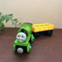 【木製トーマス】 ▪︎パーシー　ミュージカルおでかけ仕様