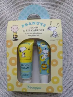PEANUTS ハンド&リップケアセットのサムネイル