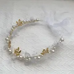 キッズ　ヘアアクセサリー　リーフ　花　パール　結婚式　誕生日