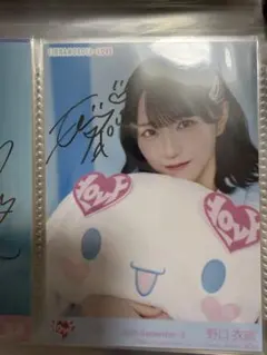 イコラブ ＝LOVE 生写真 シナモンロールコラボ2025 野口衣織 直筆 ヨリ