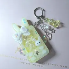 天使界隈兎レモン　ハンドメイド　シャカシャカキーホルダー　シェイカーキーホルダー