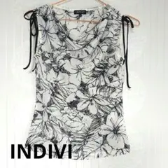 INDIVI フラワープリント ノースリーブ