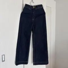 ダークブルーワイドレッグデニム　AZUL BY MOUSSY