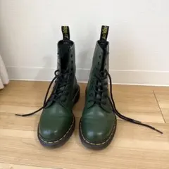 希少濃緑×ゴールデンサイズ】英国製 ドクターマーチン 8ホール UK7.5