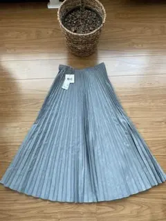 UNIQLO プリーツスカート Mサイズ グレー
