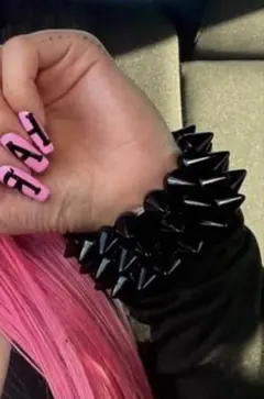 Item thumbnail for item a6560e45-e4f8-4468-aa68-2be04110f712