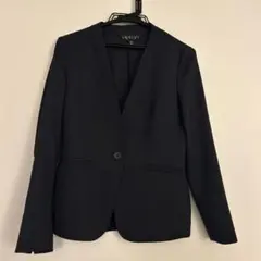INDIVI ネイビー ノーカラージャケットのサムネイル