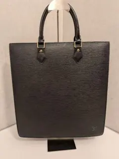 LOUIS VUITTON ルイヴィトン サックプラ エピ ビジネストートバッグのサムネイル