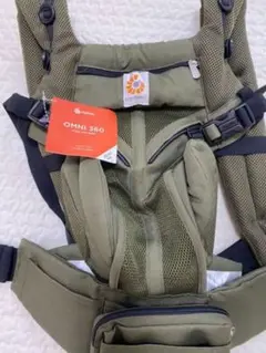 エルゴOMNI360 クールエアー　カーキ