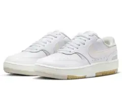 Nike スニーカー GAMMA FORCE 23.5cm