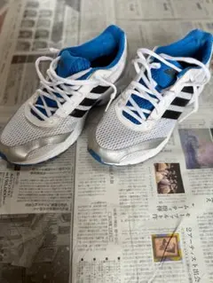 adidas　アディダス　run smart 27.5