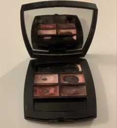 CHANEL LES BEIGES アイシャドウパレット