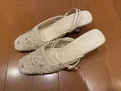 RANDA ランダ フラワーレースクリアミュール ベージュ アイボリー Mのサムネイル