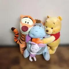 プー&フレンズぬいぐるみ　Happy Hug シリーズ　ディズニーストア