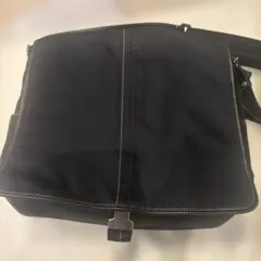 COACH メッセンジャーバッグ 黒 ナイロン レザー