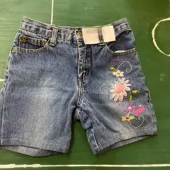デニム刺繍ショートパンツ