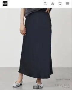 PLST 黒 サテンスカート Lサイズ
