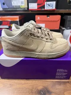 Nike SB Dunk Low Pro B 