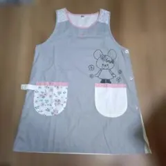 エプロン　保育士　ジャッキー　くまのがっこう