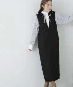 N. キーネックストレートジャンパースカート
